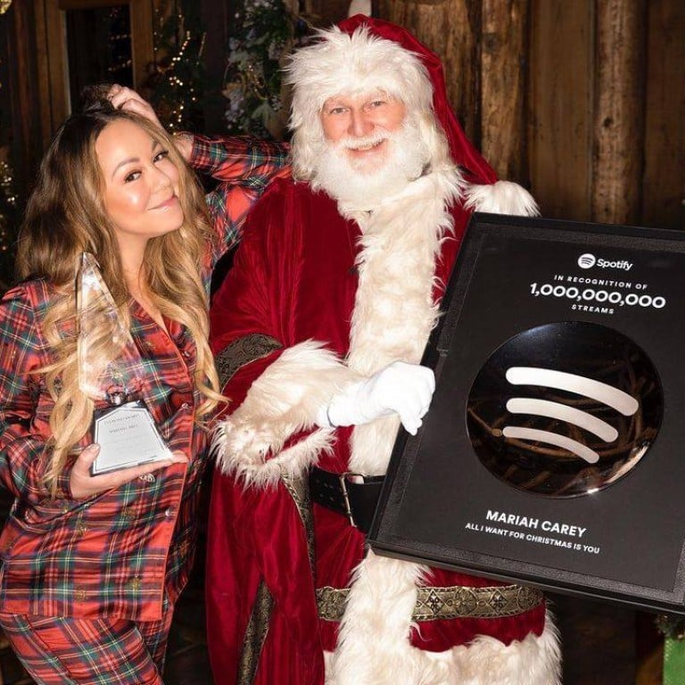 Mariah Carey 1 billion streams spotify all i want for christmas is you